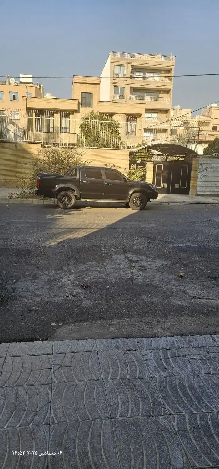 فروش kmct8( تی ۸) مشکی ۱۴۰۲ با ۱۵۰تومن لوازم|خودرو سواری و وانت|شیراز, کلاهدوز|دیوار