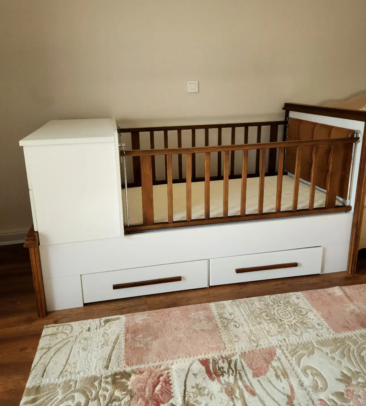 ست تخت و کمد کودک برند ژیک (تمیز و سالم)|تخت و سرویس خواب|گرگان, |دیوار