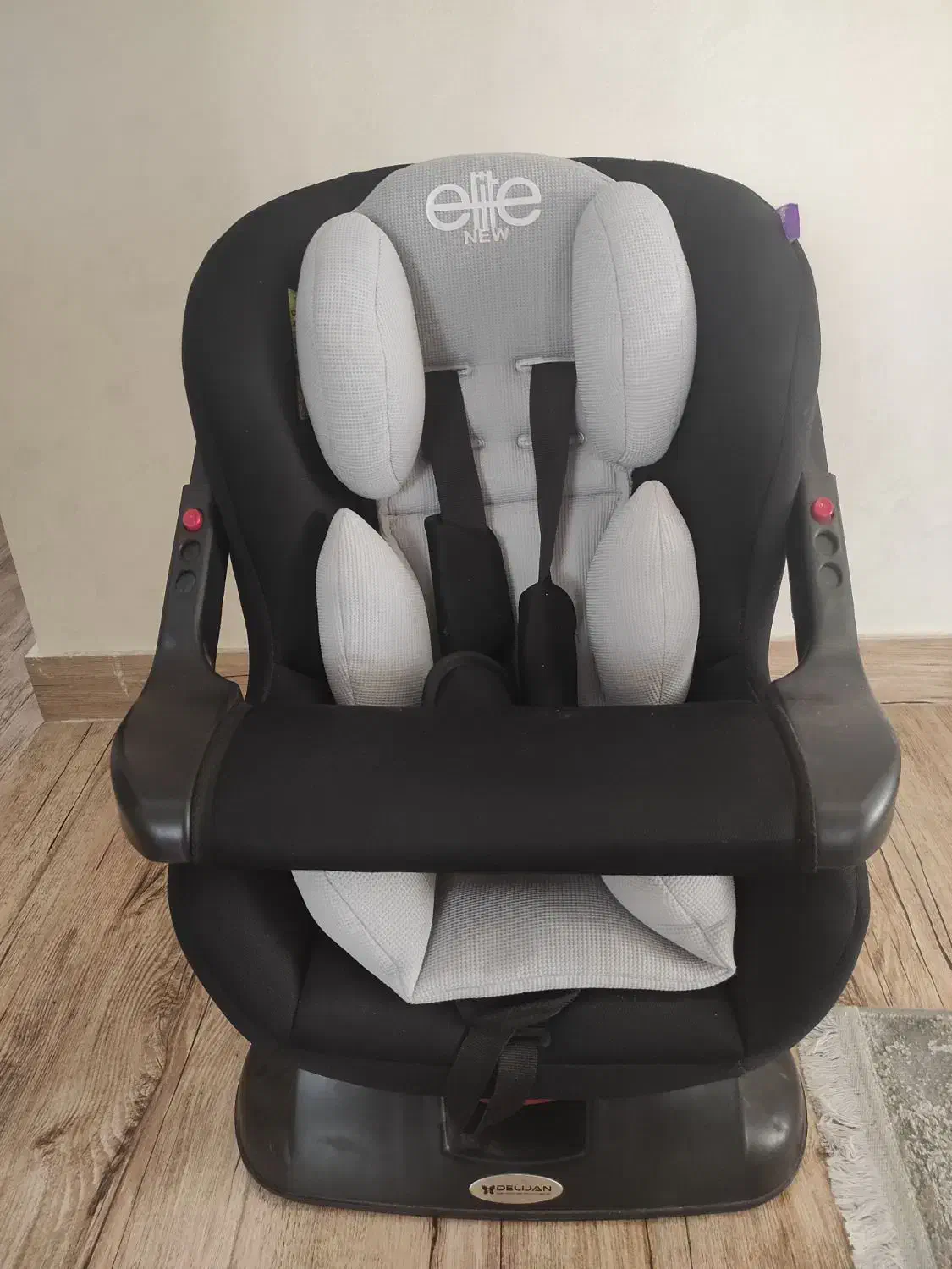 صندلی ماشین دلیجان مدل الیت نیو|تخت و صندلی بچه|رشت, شهرک قدس|دیوار