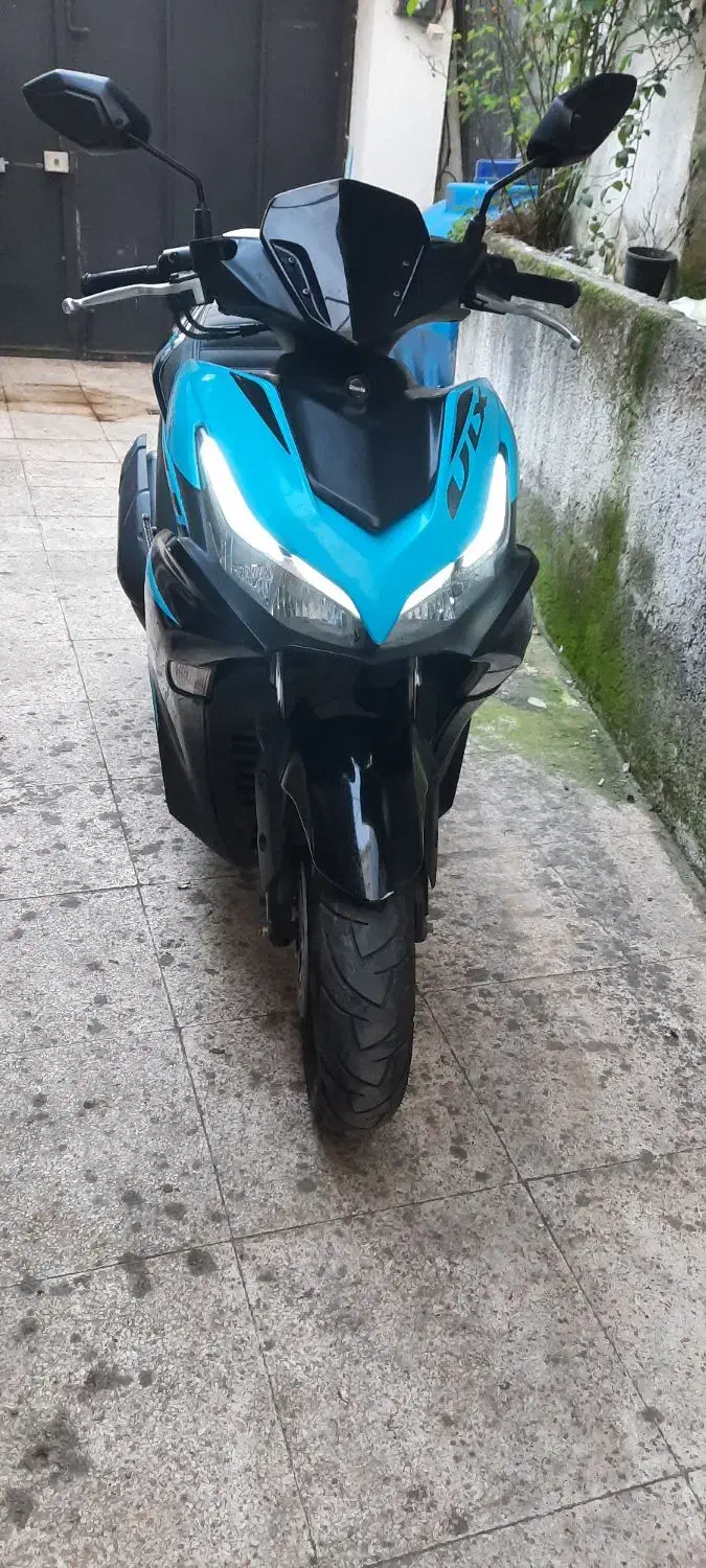 موتور اتومات|موتورسیکلت|رشت, کوی بیانی|دیوار