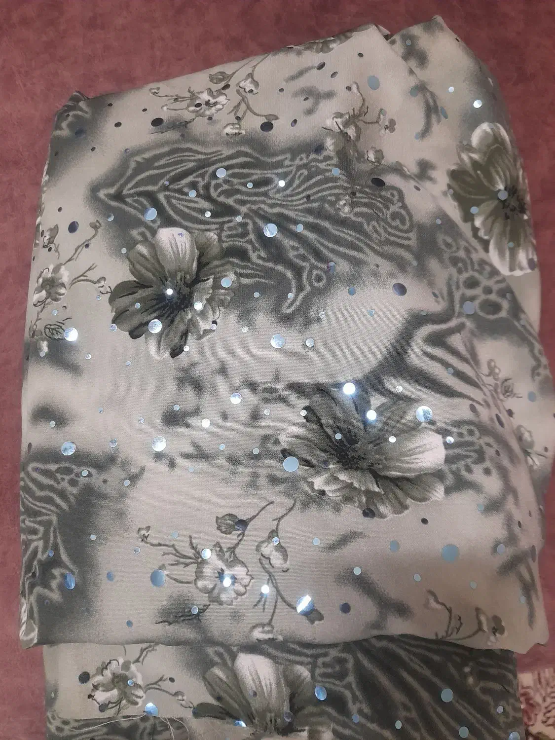 پارچه|لباس|قم, شهرک سازمان آب|دیوار