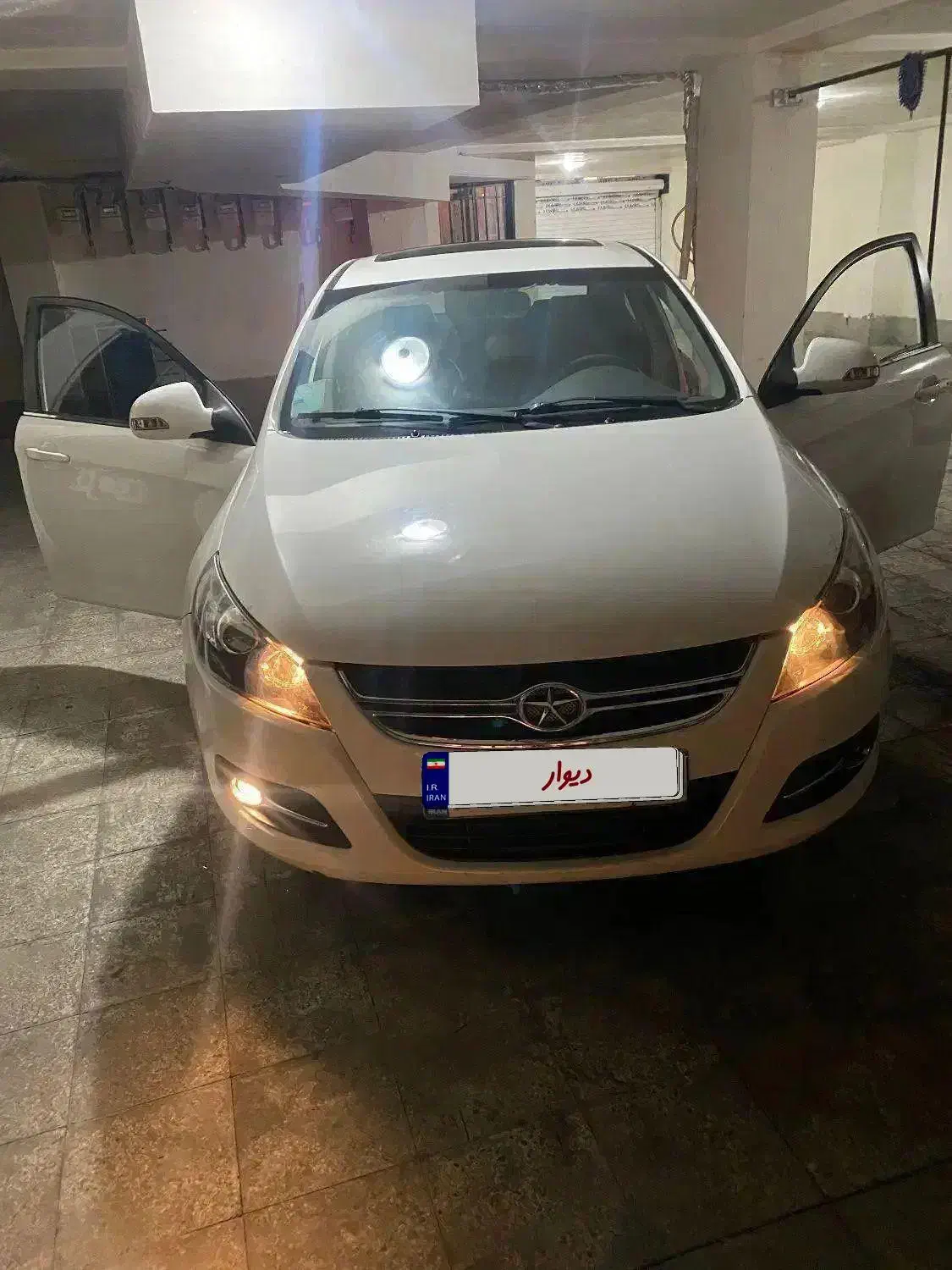 جک J5 سفید مدل اخر۹۴ سالم|خودرو سواری و وانت|تهران, امین حضور|دیوار