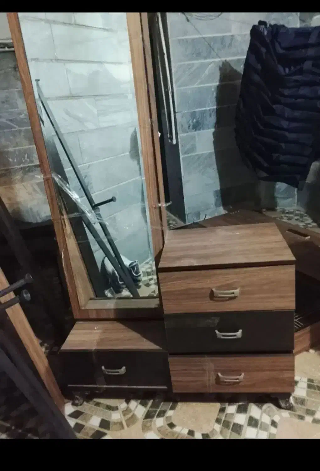 تخت دونفره|تخت و سرویس خواب|شاهرود, |دیوار