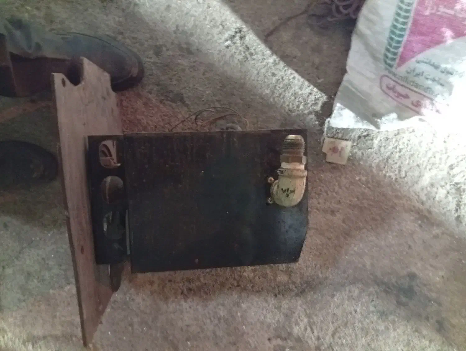 مشعل گازی شوفاژ خانه|آبگرمکن، پکیج، شوفاژ|اقبالیه, |دیوار