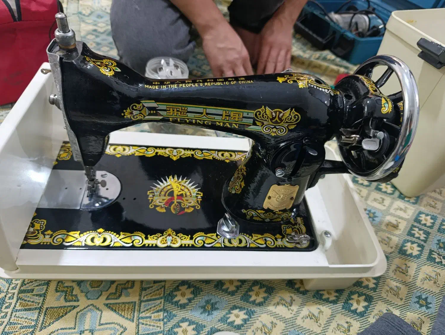 چرخ خیاطی نو نو بدون هیچ مشکل|چرخ خیاطی و ریسندگی|تهران, شهرک ولیعصر جنوبی|دیوار