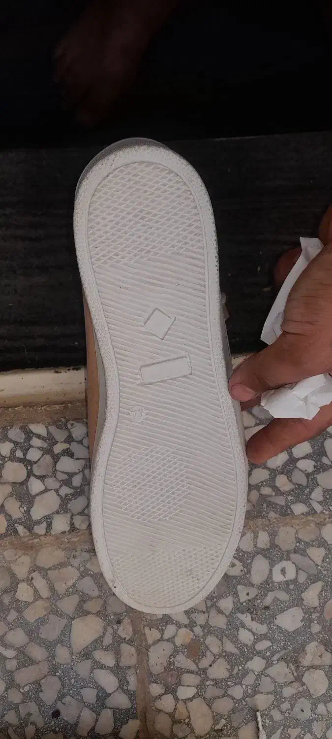 باسلام یک جفت کفش نونو سایز  ۴۴ بفروش میرسد|کیف، کفش، کمربند|تاکستان, |دیوار