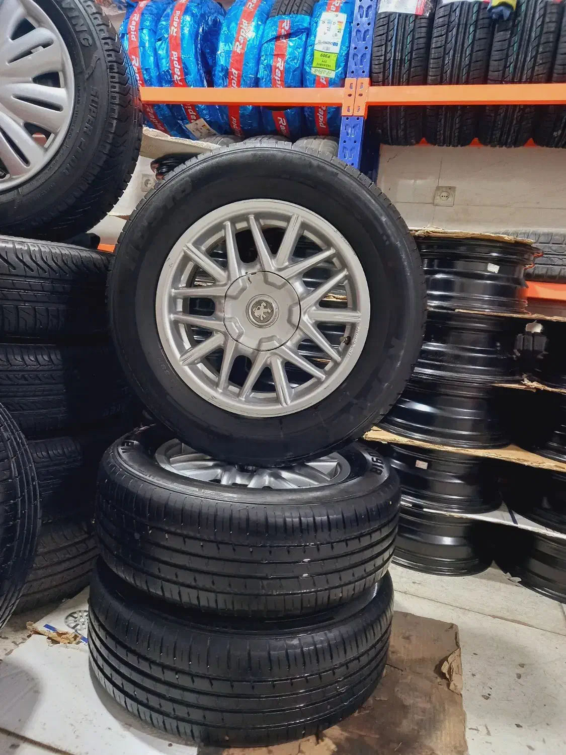 رینگ لاستیک خرچنگی 14 اروند|قطعات یدکی و لوازم جانبی|اهواز, کارون|دیوار