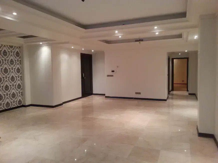 ۱۱۰متر ۵ساله فقط خانواده با مشاعات سعادت آباد