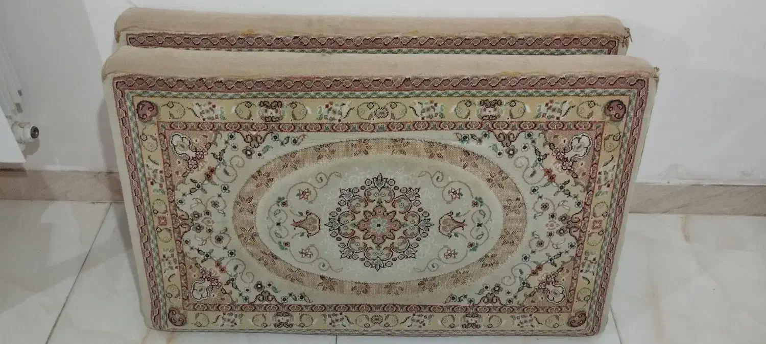 پشتی|پشتی|کومله, |دیوار