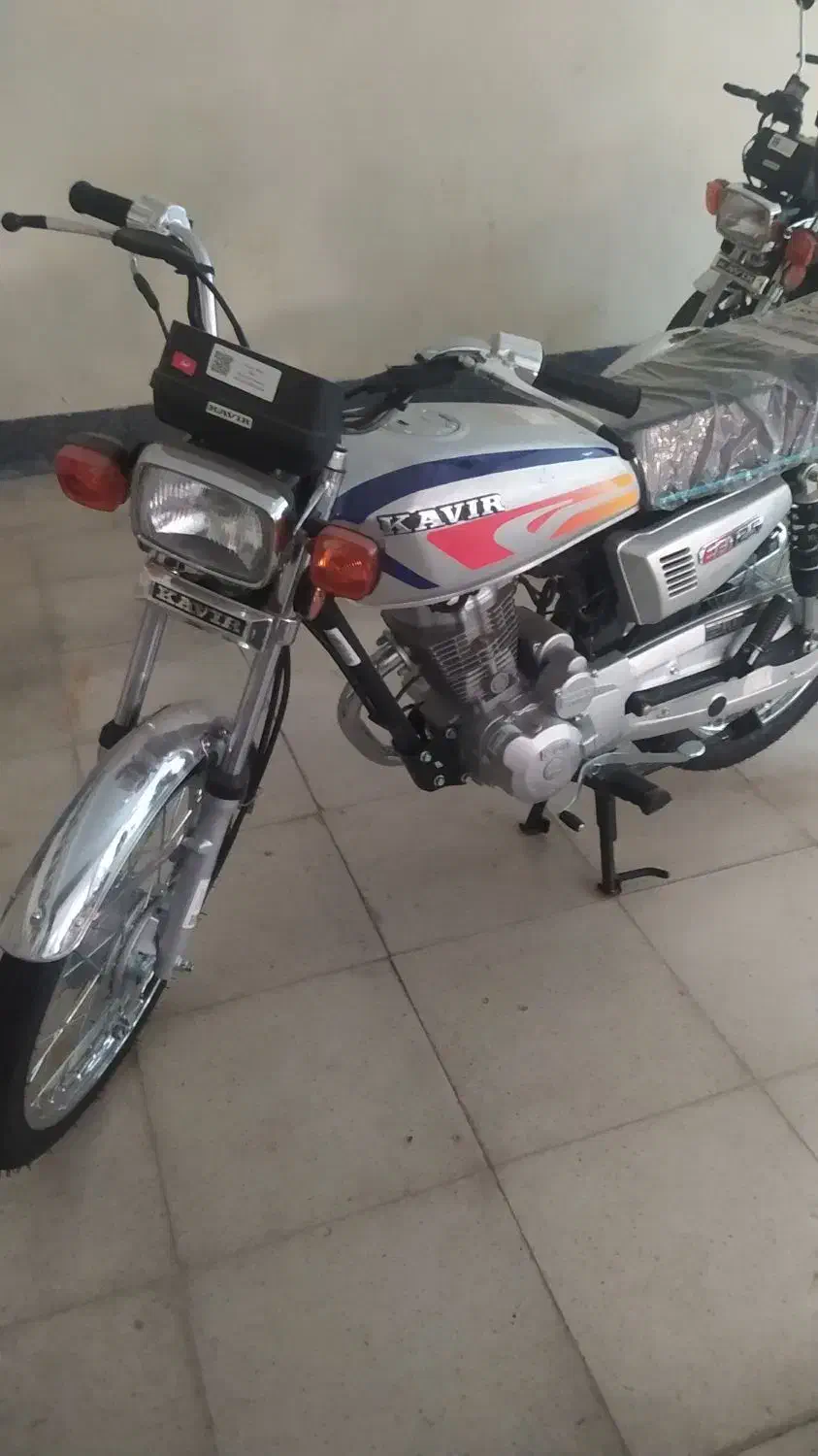 کویر موتور ۱۲۵cdi باکس دار|موتورسیکلت|سنندج, |دیوار