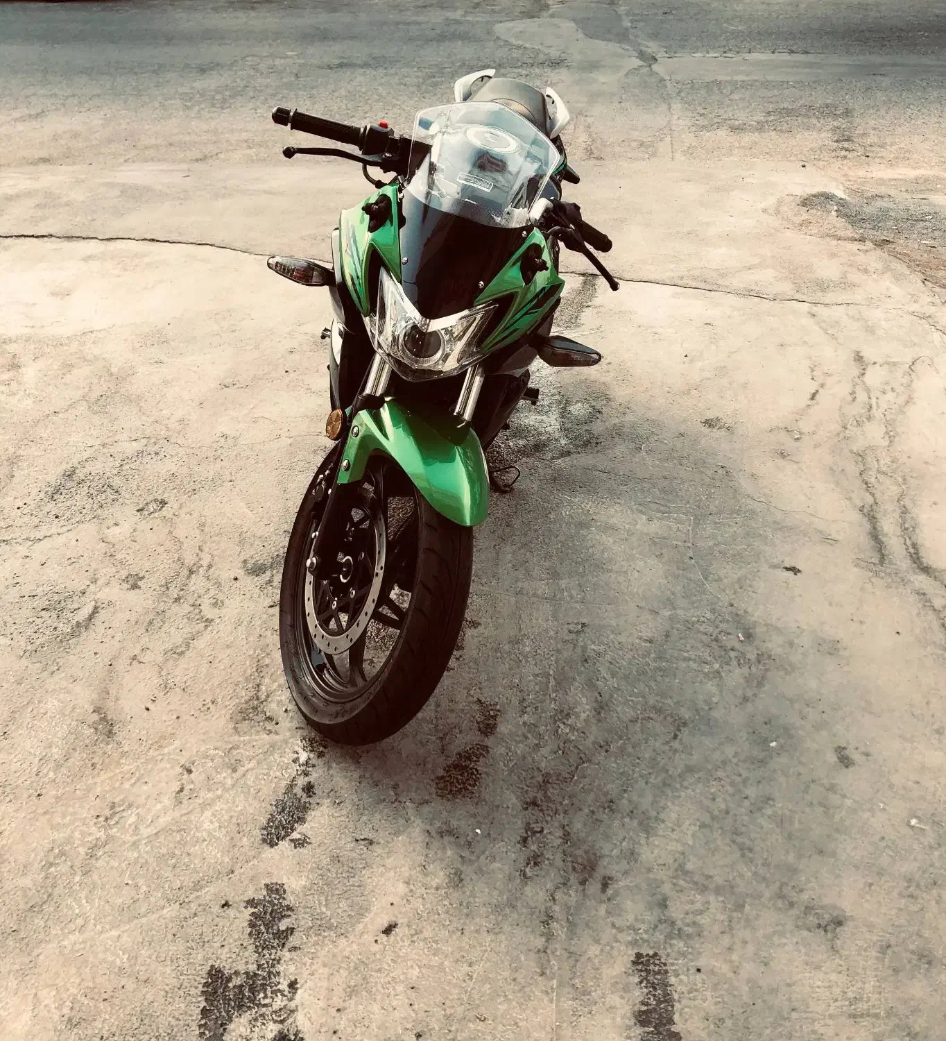 موتور مگلی200مدل 1402|موتورسیکلت|خمین, |دیوار