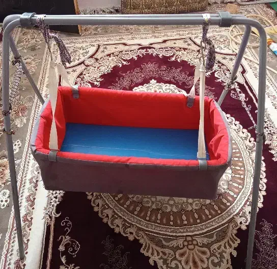 گهواره نوزاد|کالسکه و لوازم جانبی|سنندج, |دیوار