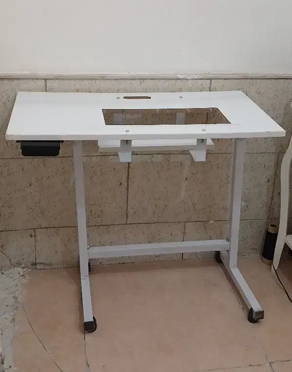 میز خیاطی|لوازم خیاطی و بافتنی|رفسنجان, |دیوار