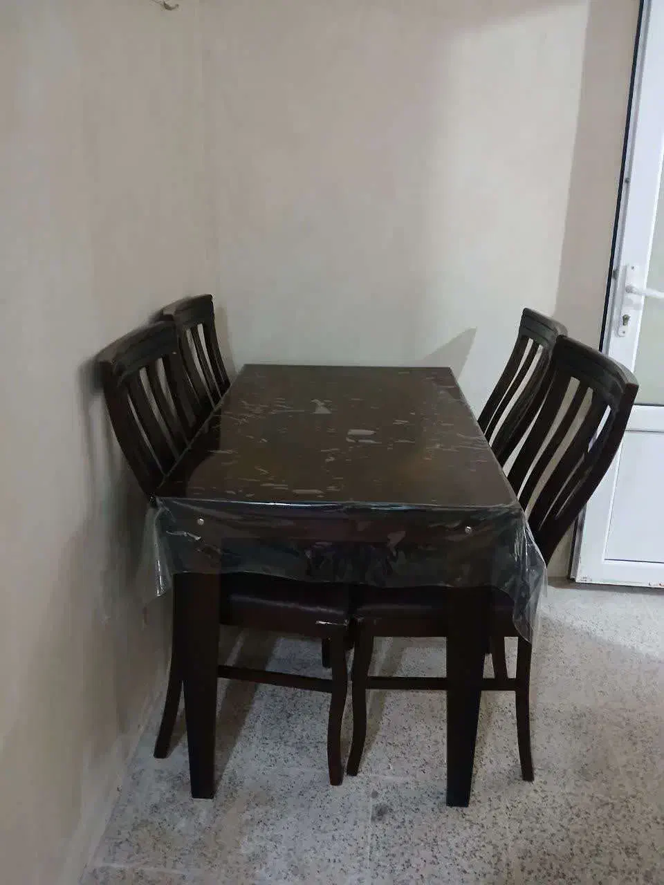 میز ناهار خوری|میز و صندلی غذاخوری|فریمان, |دیوار