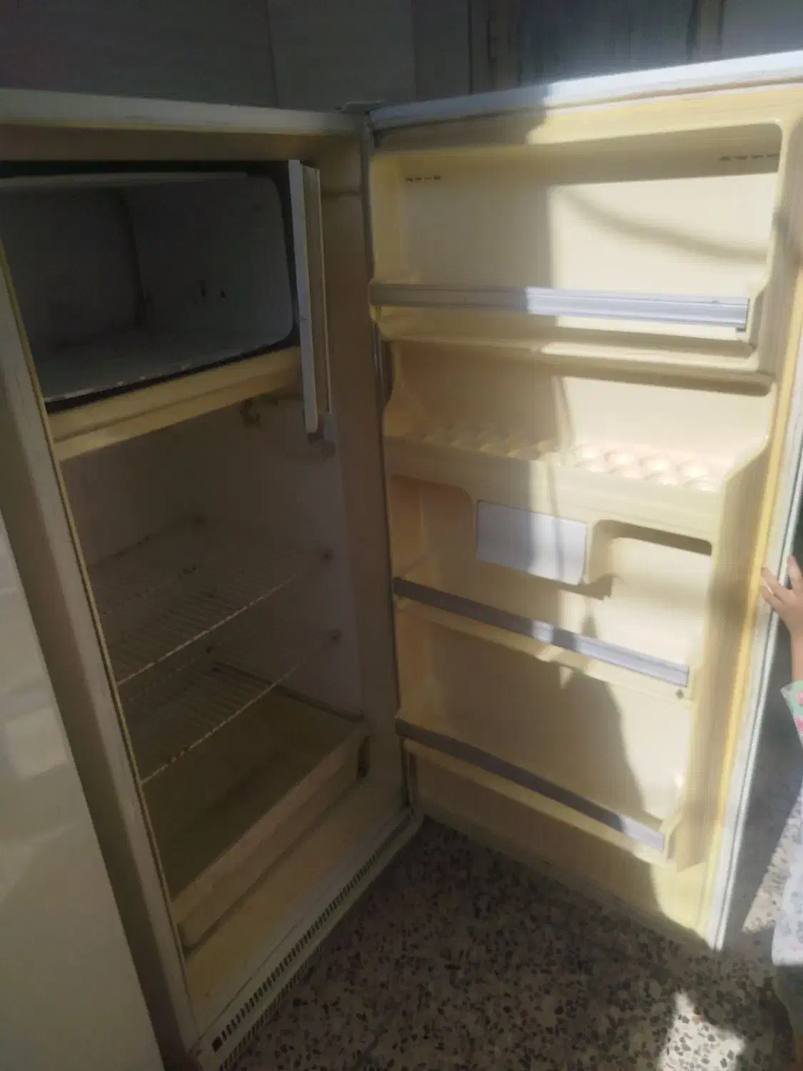 دو عدد یخچال سالم سالم پارس|یخچال و فریزر|خرمآباد, |دیوار