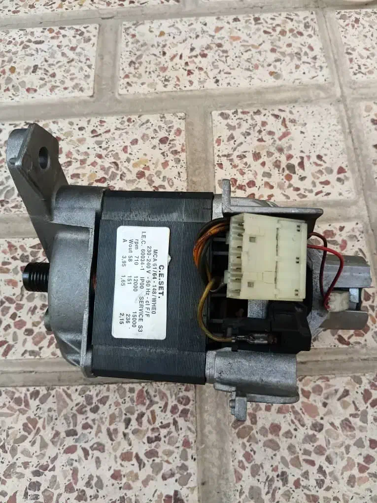 موتور لباسشویی سالم|ماشین لباسشویی و خشک‌کن لباس|اسلام‌شهر, شهرک واوان|دیوار