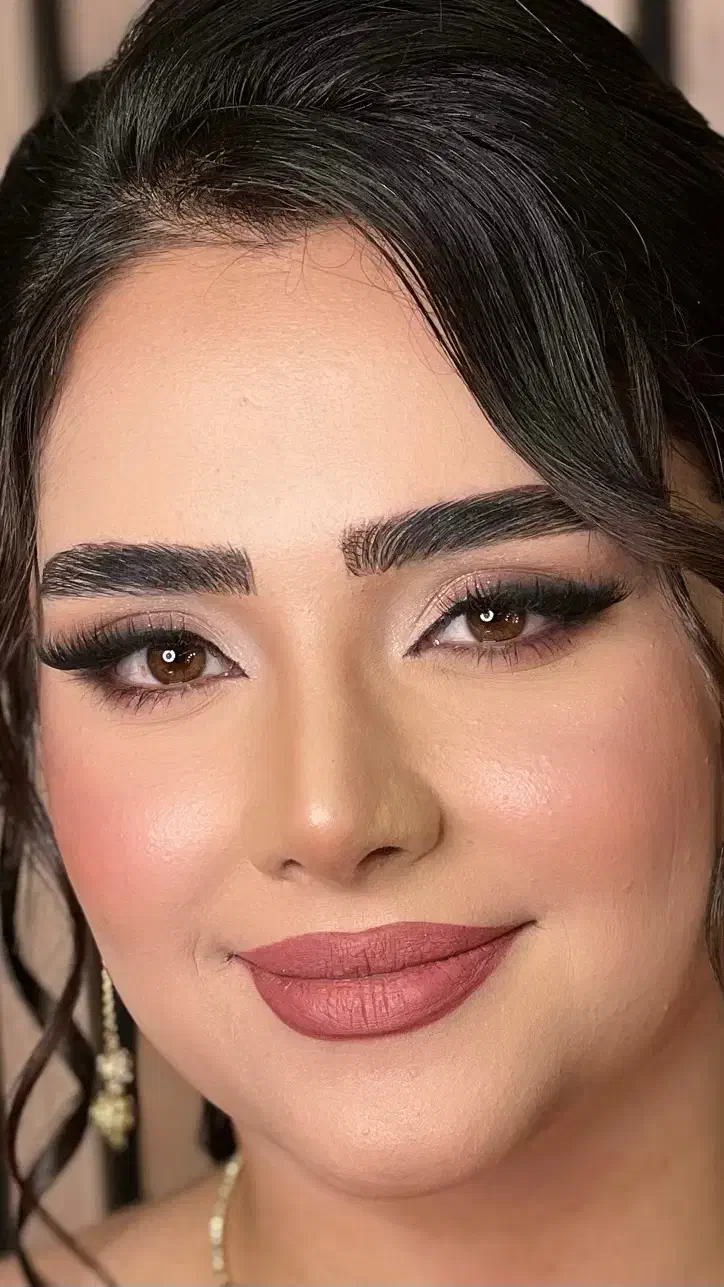 اموزش میکاپ و شنیون|خدمات آموزشی|رشت, گلسار|دیوار