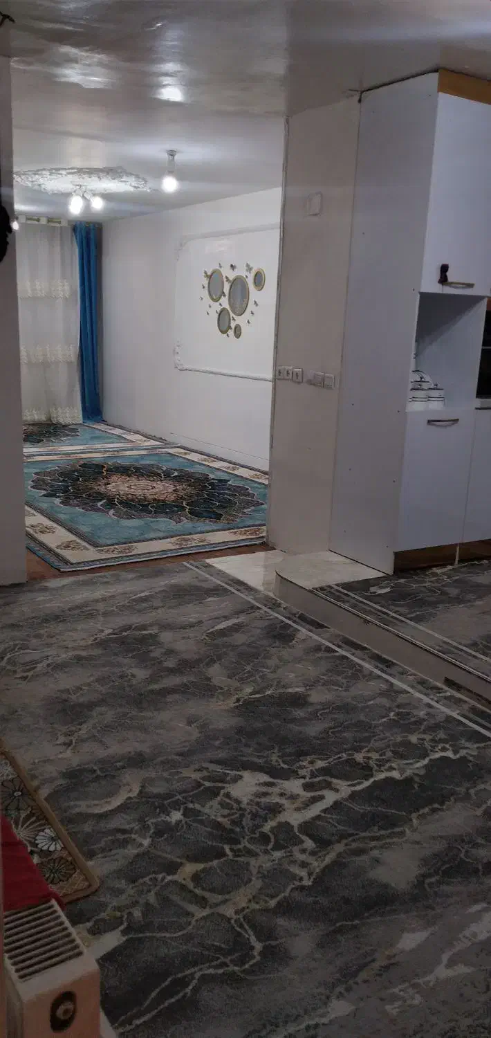 فروش یک اپارتمان در فولادشهر طبقه ۷ درب اخر|فروش آپارتمان|فولادشهر, A2|دیوار