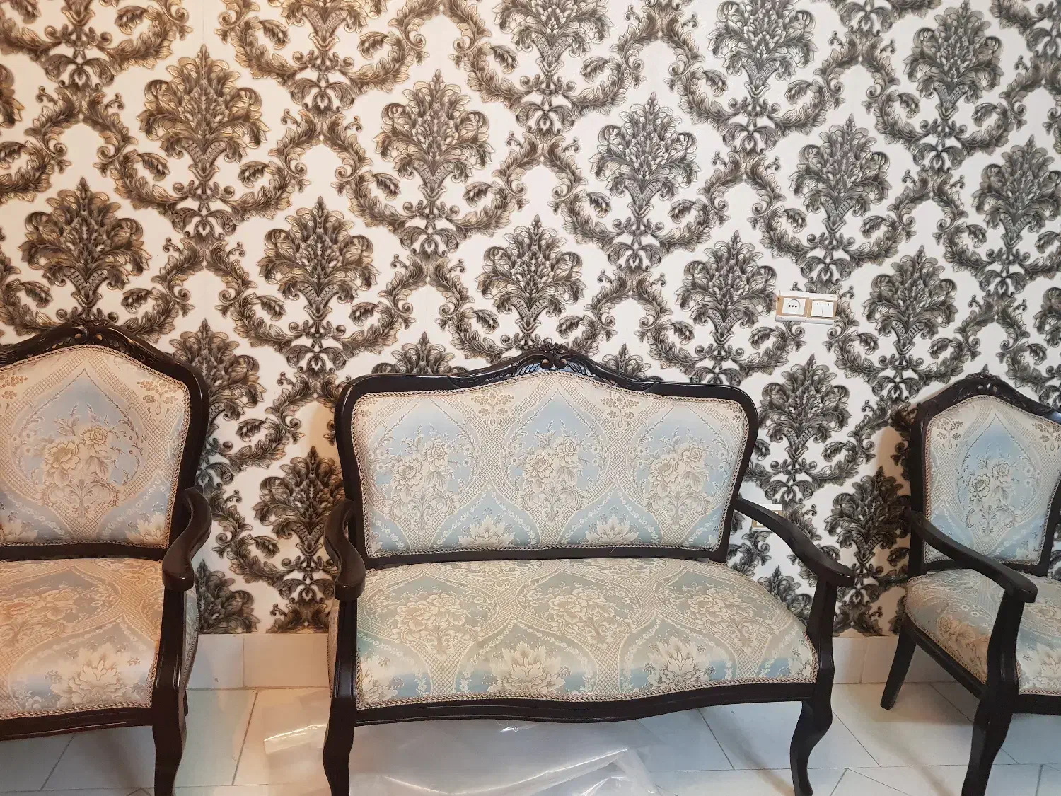 فروش مبلمان استیل مدل المانی تمیز وسالم|مبلمان خانگی و میز عسلی|آشتیان, |دیوار