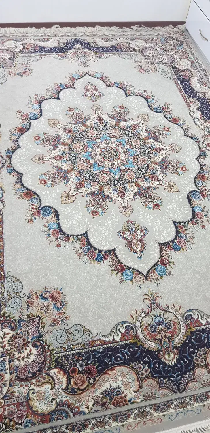 فرش ۹ متری ۷۰۰ شانه نگین مشهد|فرش|باقرشهر, |دیوار