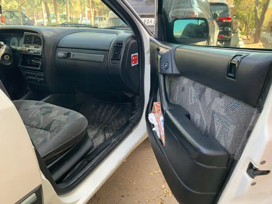 سیتروئن زانتیا ۲۰۰۰ مدل ۸۸|خودرو سواری و وانت|بندرعباس, |دیوار