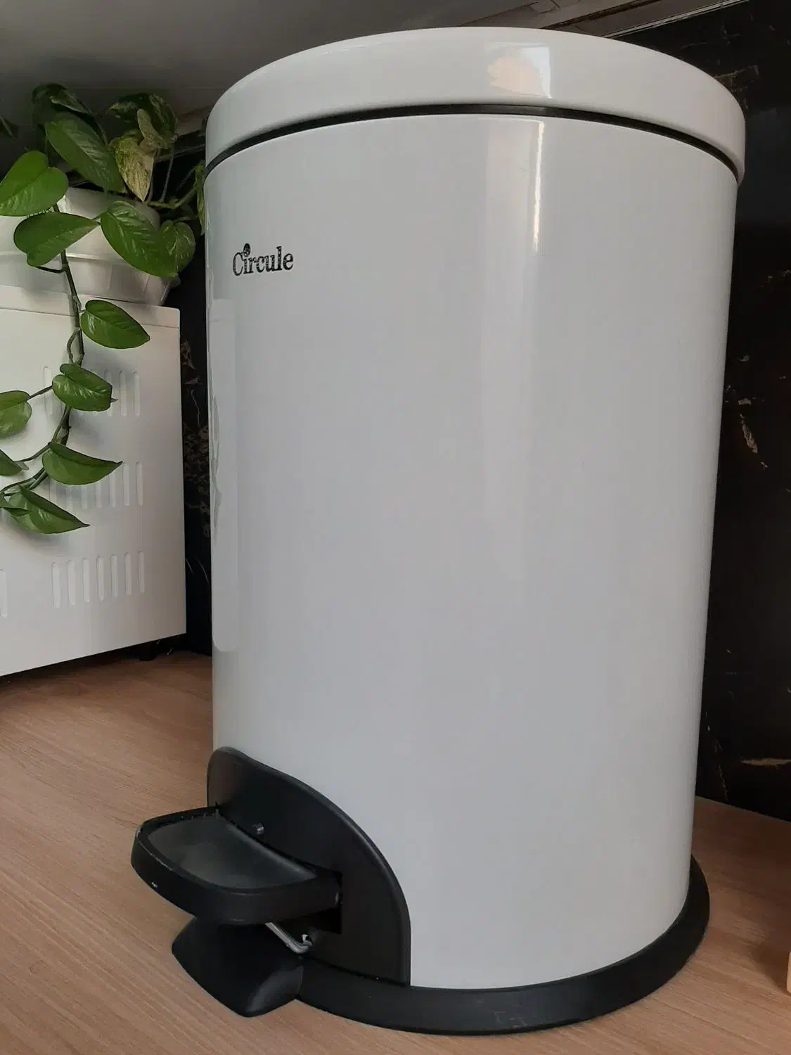 سطل زباله|لوازم نظافت|قم, زاویه|دیوار