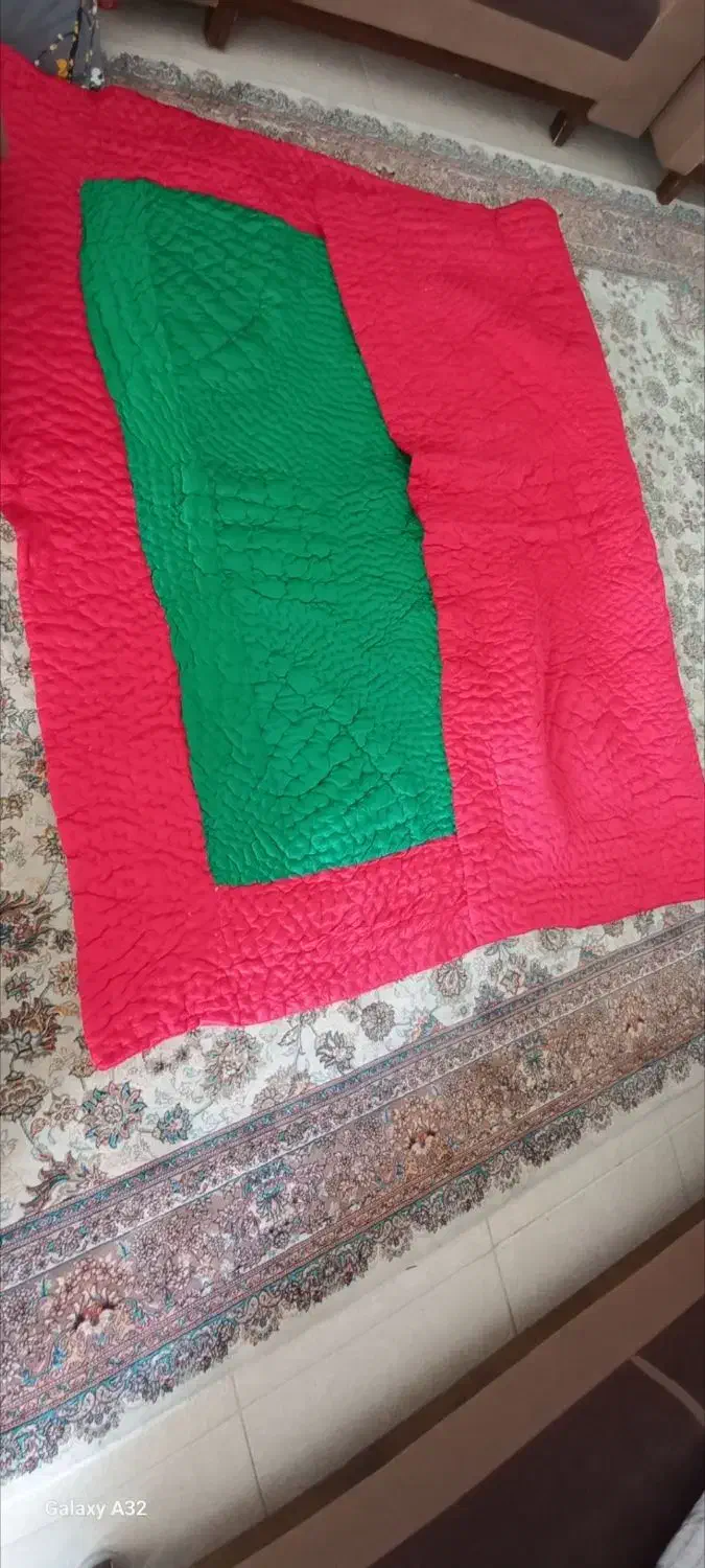 رختخواب دست دوز دونفره|رختخواب، بالش، پتو|نیریز, |دیوار