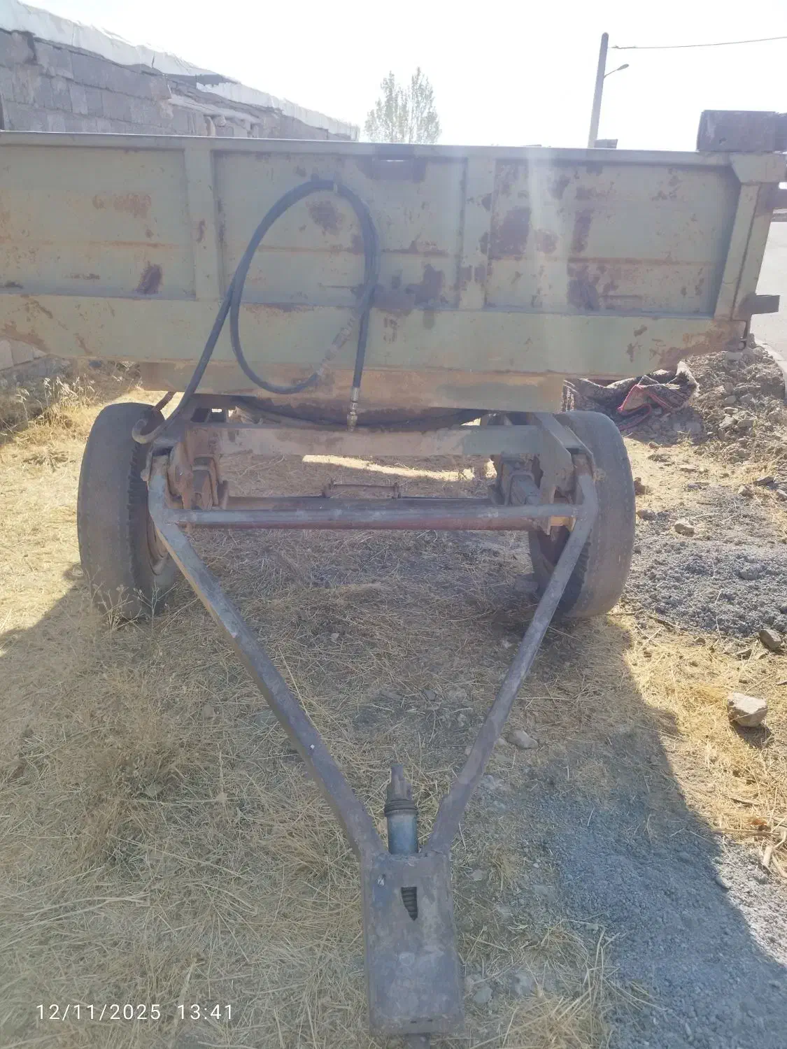 تریلی چهارچرخ جکدار|ماشینآلات صنعتی|کرفتو, |دیوار