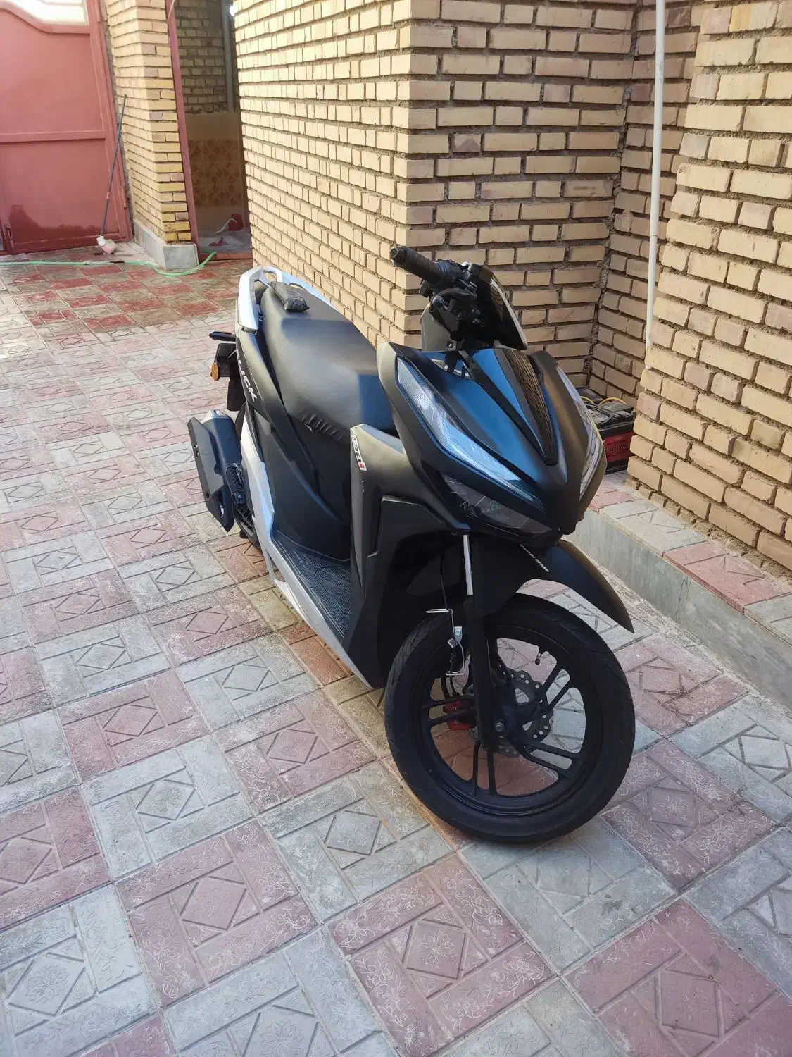 کلیک مدل 1403|موتورسیکلت|بیرجند, |دیوار