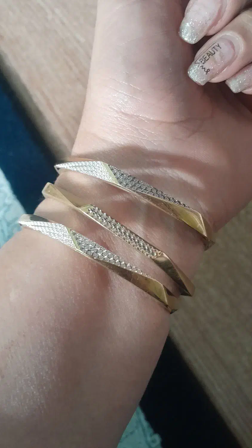 مقداری طلا حدودا ۲۶ گرم به فروش میرسد|جواهرات|شهرکرد, |دیوار