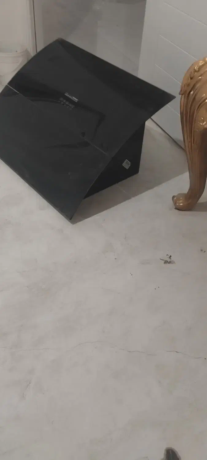 هود درسا|هود|تبریز, |دیوار