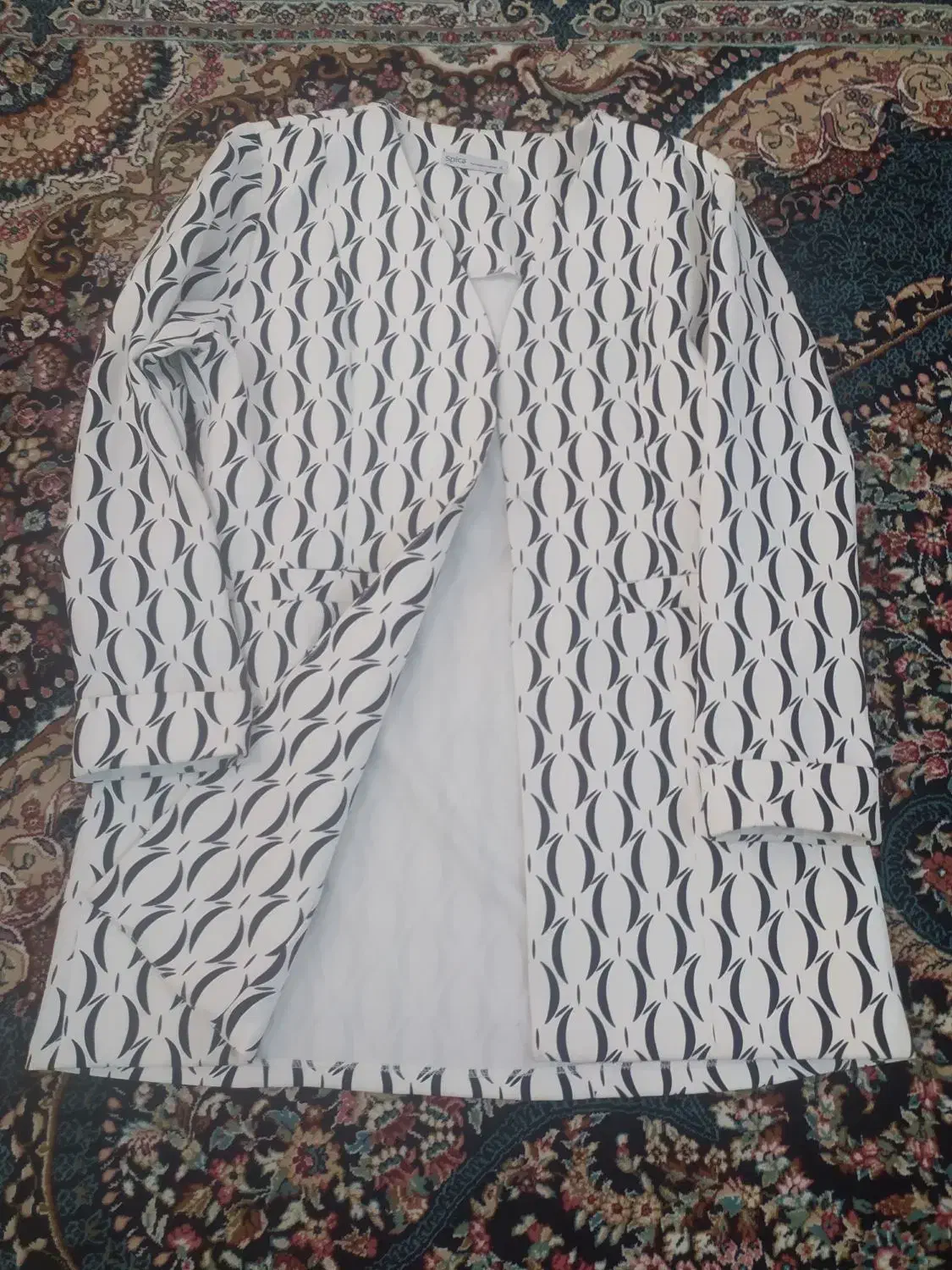 لباس|لباس|همدان, |دیوار