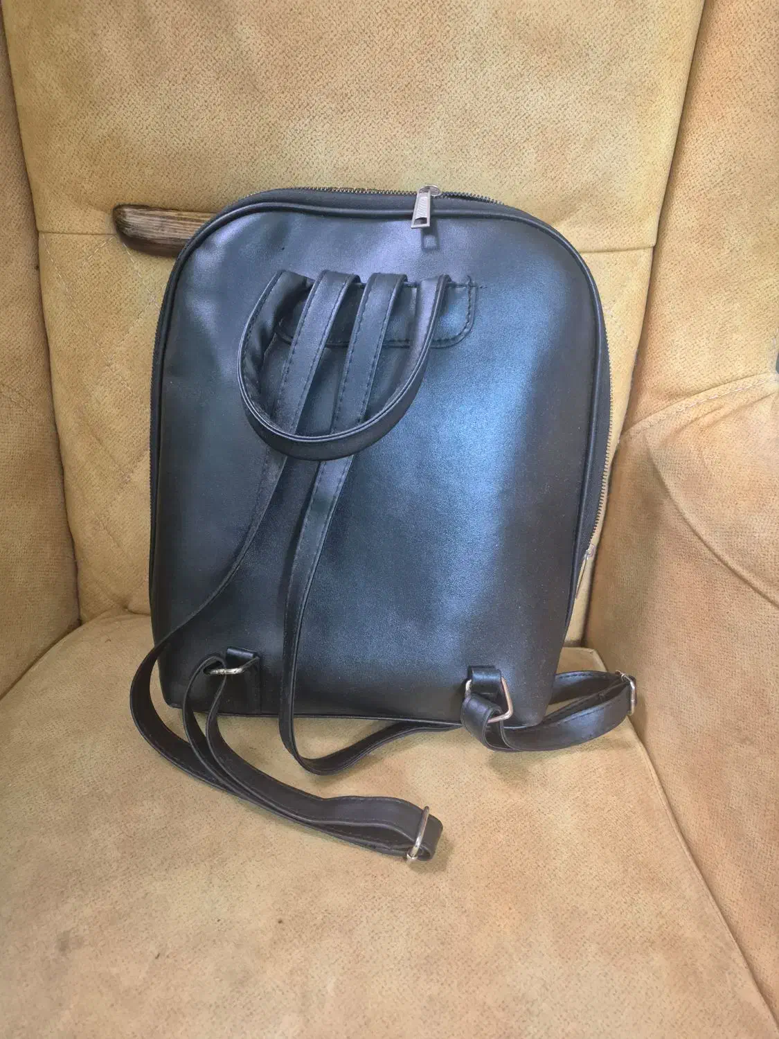 کوله پشتی چرم|کوهنوردی و کمپینگ|اندیشه, اندیشه فاز ۴|دیوار