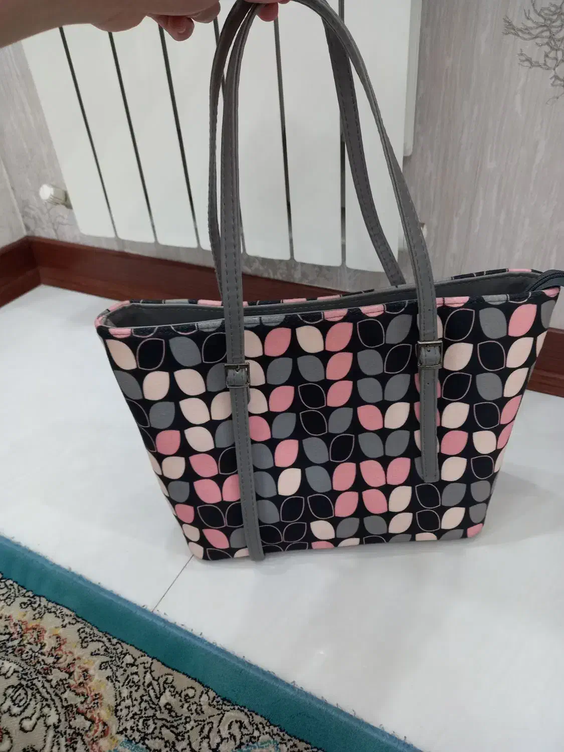 کفش مجلسی و یه کیف روسری ست  درحدنو|کیف، کفش، کمربند|تهران, سبلان (لشگر)|دیوار