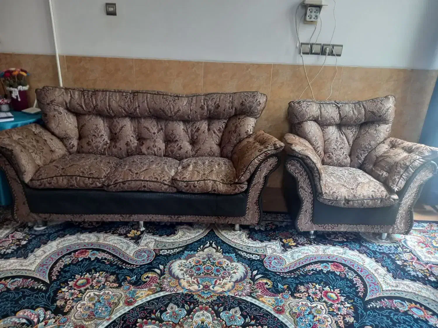 مبل|مبلمان خانگی و میز عسلی|یزد, |دیوار