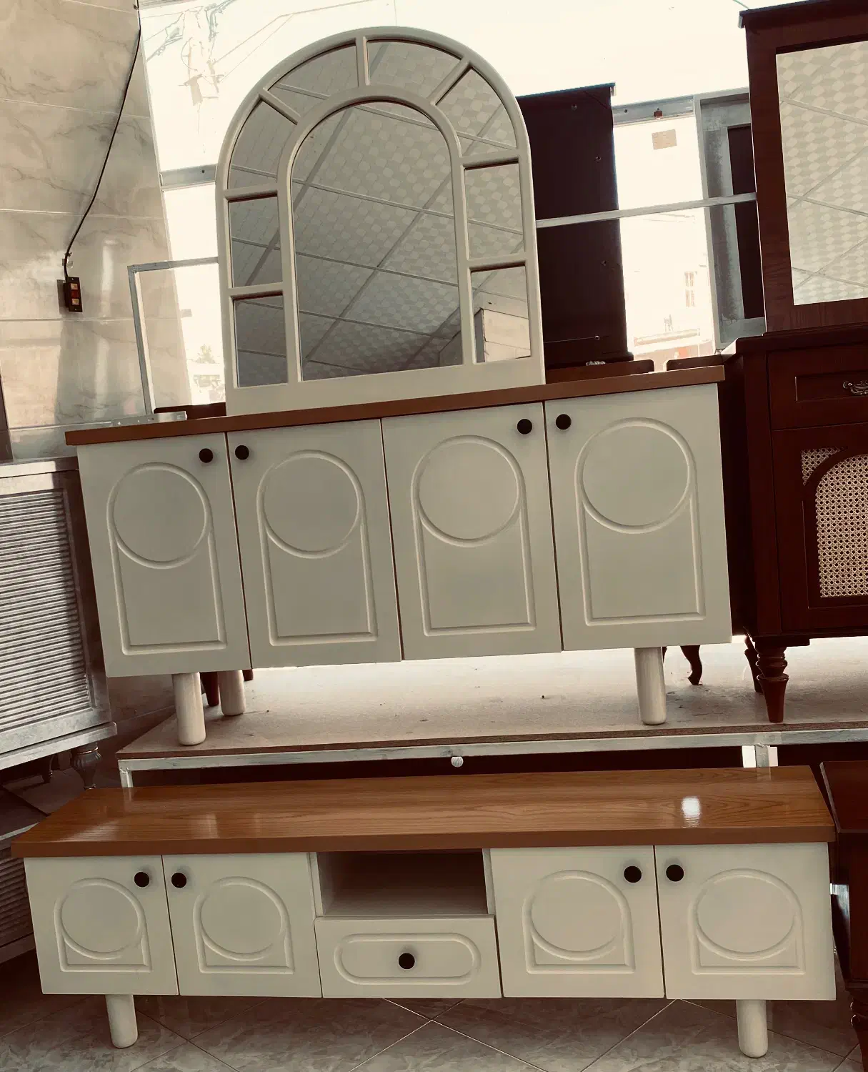 آیینه کنسول و میز تی وی|بوفه، ویترین، کنسول|یاسوج, |دیوار