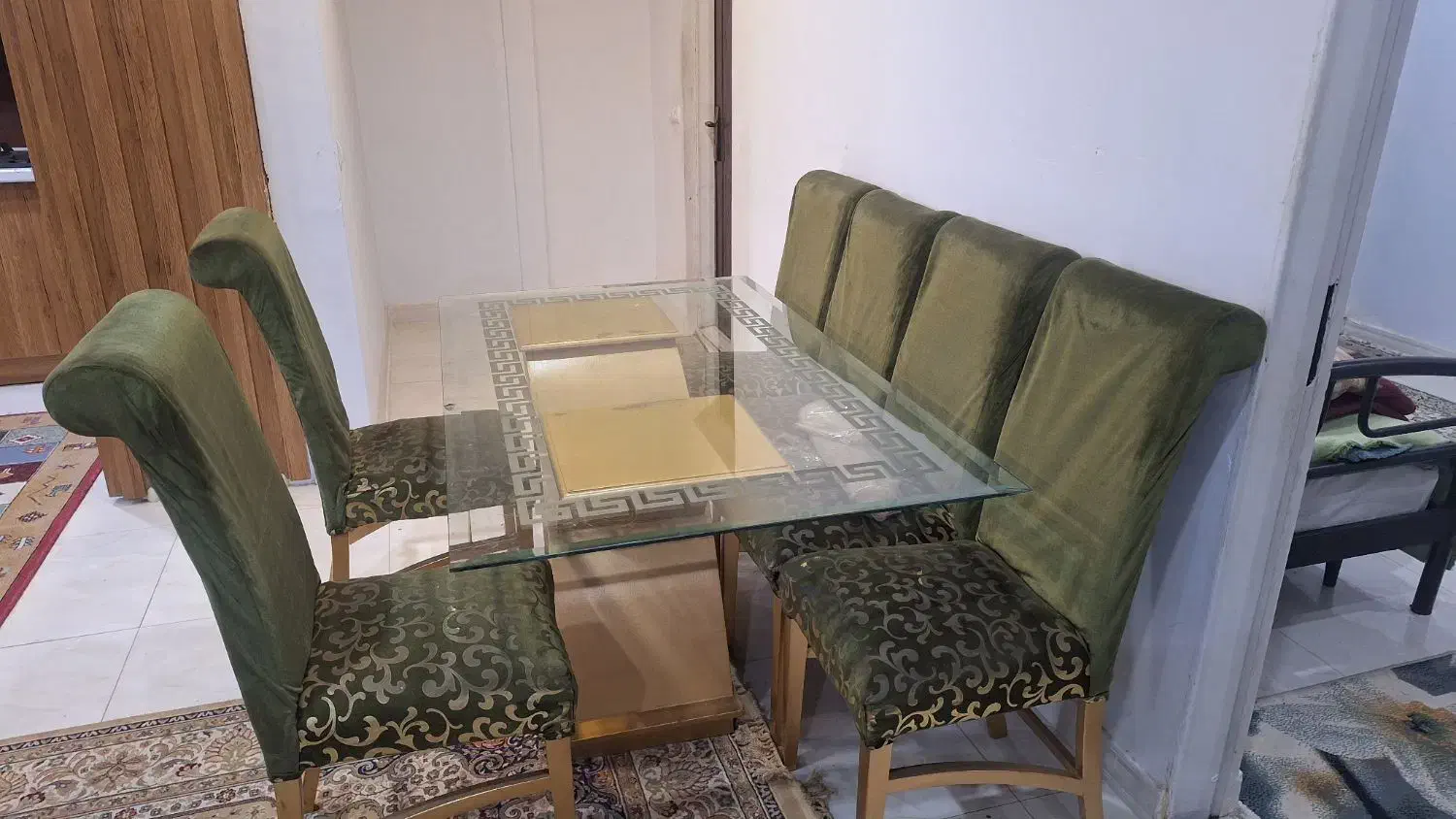 مبل هفت نفره ترک با میز ناهار خوری 6نفره|مبلمان خانگی و میز عسلی|بومهن, |دیوار