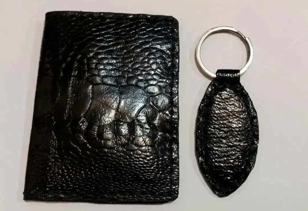 حراج جاکارتی چرم|حراج|بروجن, |دیوار