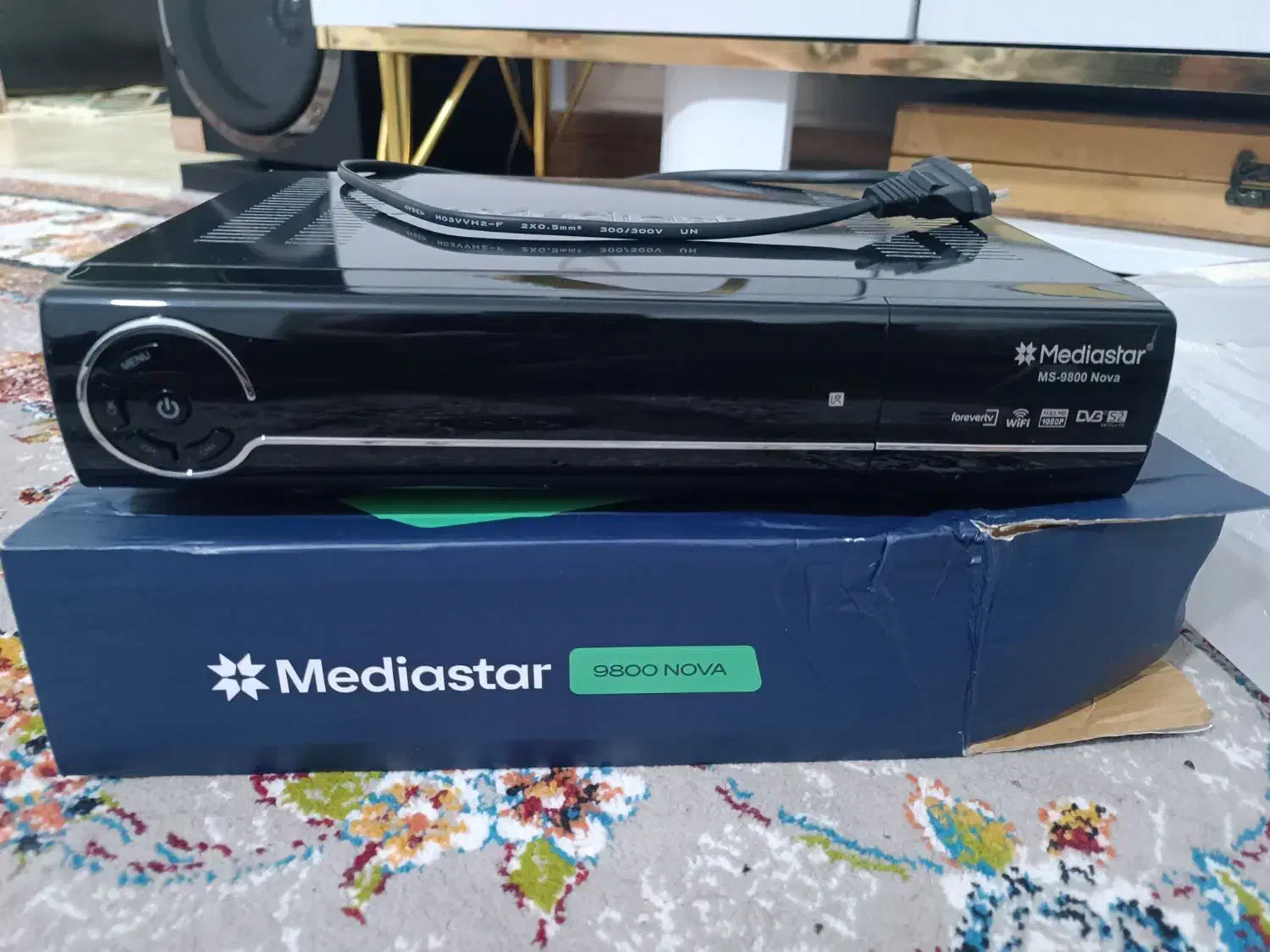 گیرنده دیجیتال|صوتی و تصویری|پرند, فاز ۴|دیوار