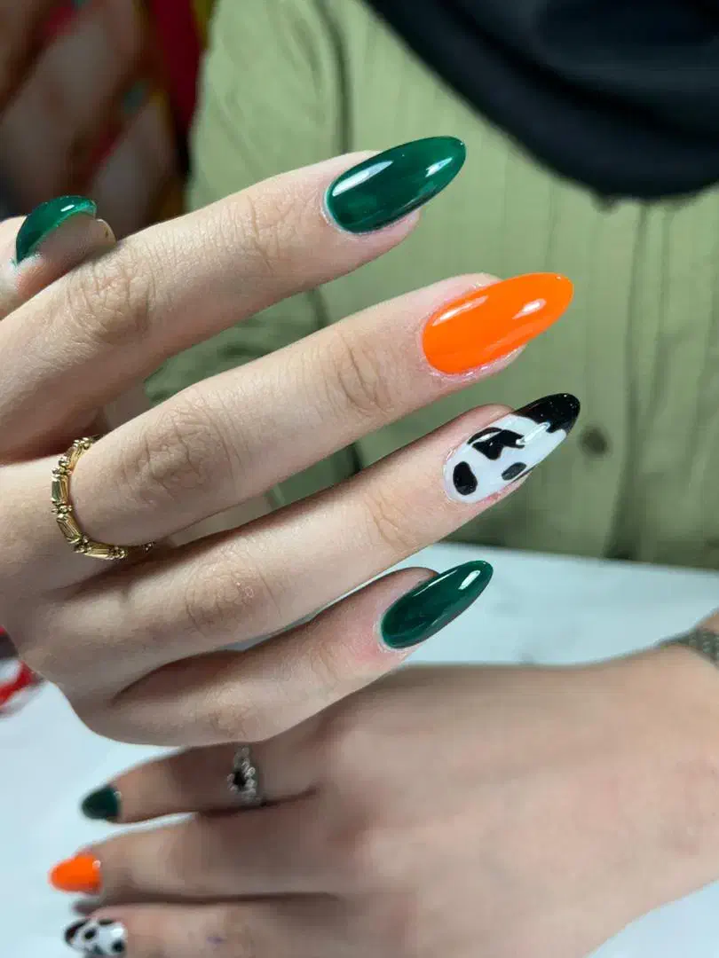 کاشت ناخن  درشهرک مریم شهداگمنام|خدمات آرایشگری و زیبایی|اندیشه, شهرک مریم|دیوار