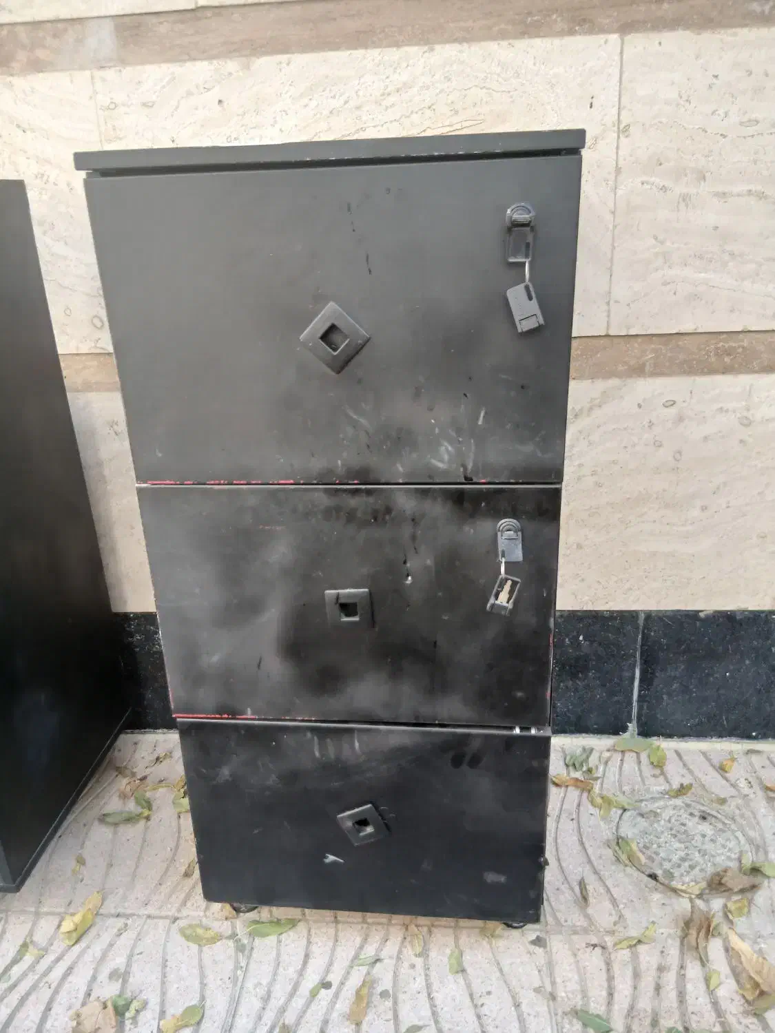 میز پیشخوان و سه کشاب|فروشگاه و مغازه|اراک, |دیوار