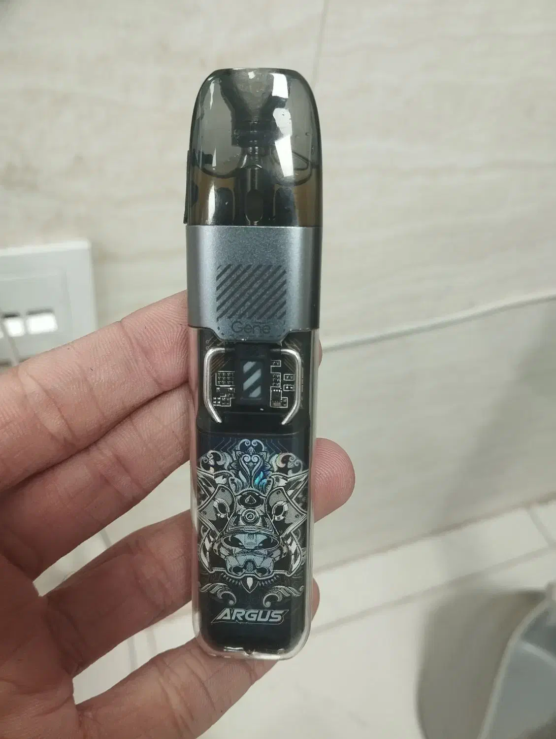 پاد آرگاس|زیورآلات و اکسسوری|پرند, فاز ۴|دیوار