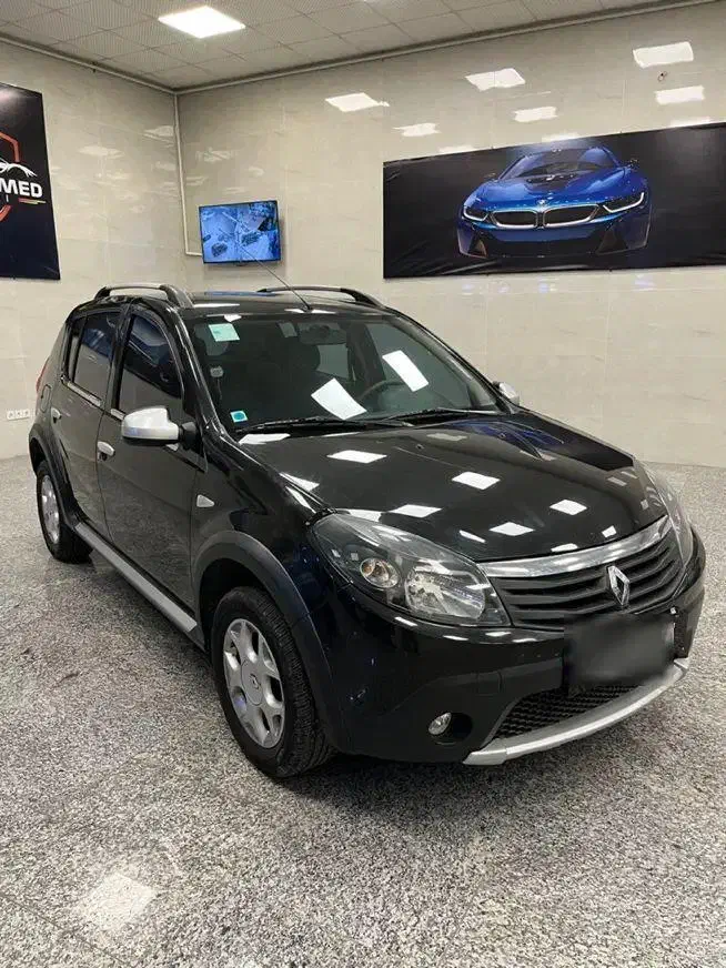 ساندرو استپ وی مدل ۹۷|خودرو سواری و وانت|ساری, |دیوار