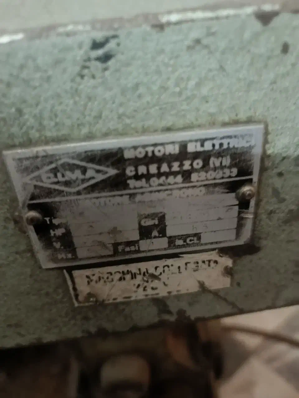 اره صابونی|ماشین‌آلات صنعتی|قم, نیروگاه|دیوار