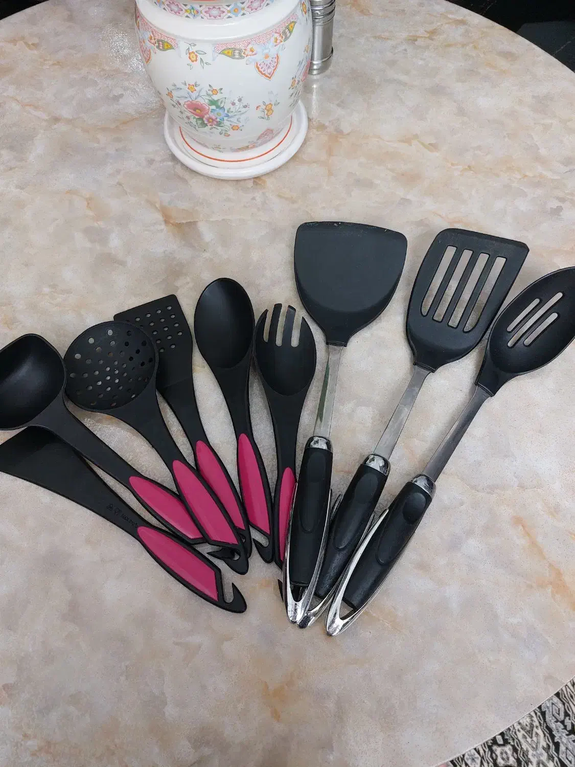 کفگیر ملاقه|ظروف پخت‌وپز|فردیس, فرامرزیه|دیوار