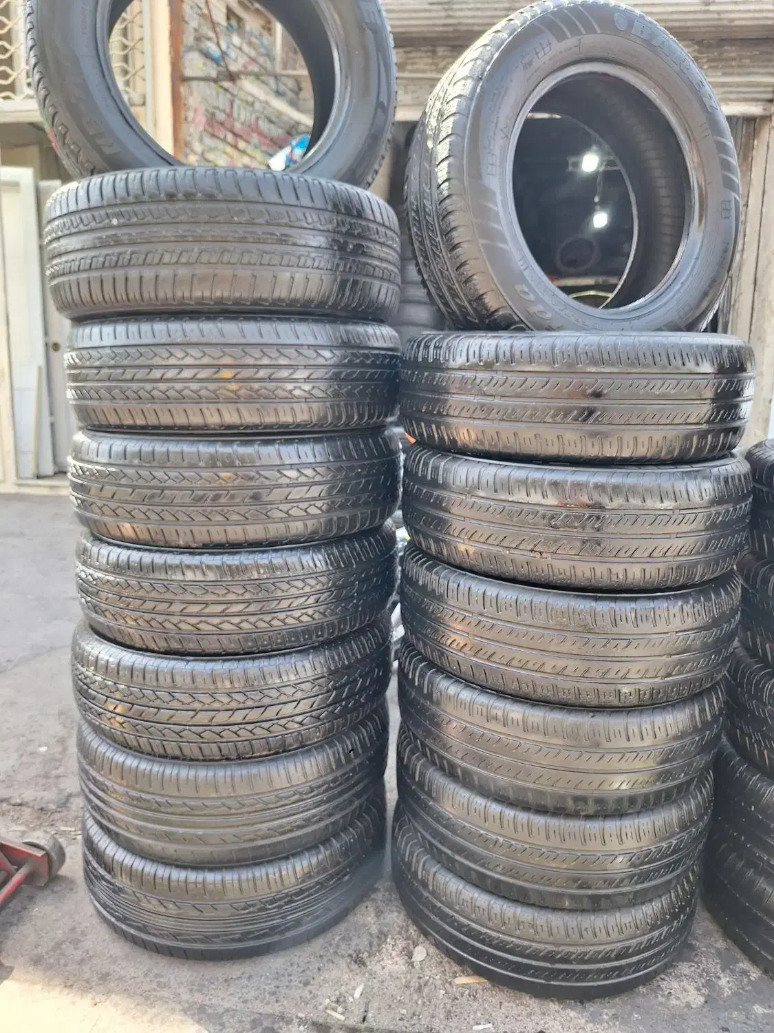 لاستیک فروشی بصورت عمده|قطعات یدکی و لوازم جانبی|مراغه, |دیوار