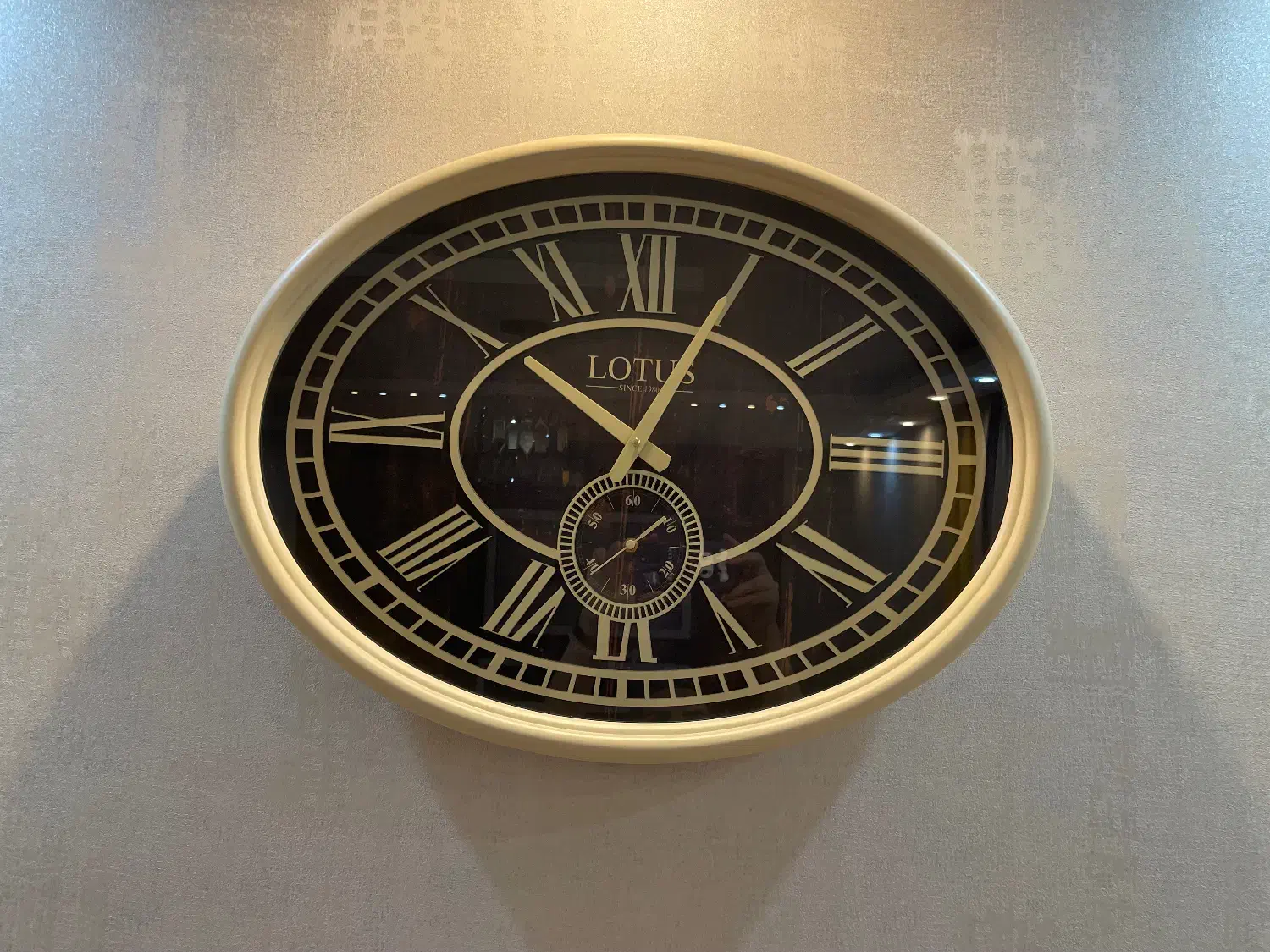 ساعت دیواری شیک|ساعت دیواری و تزئینی|شیراز, غدیر جنوبی|دیوار