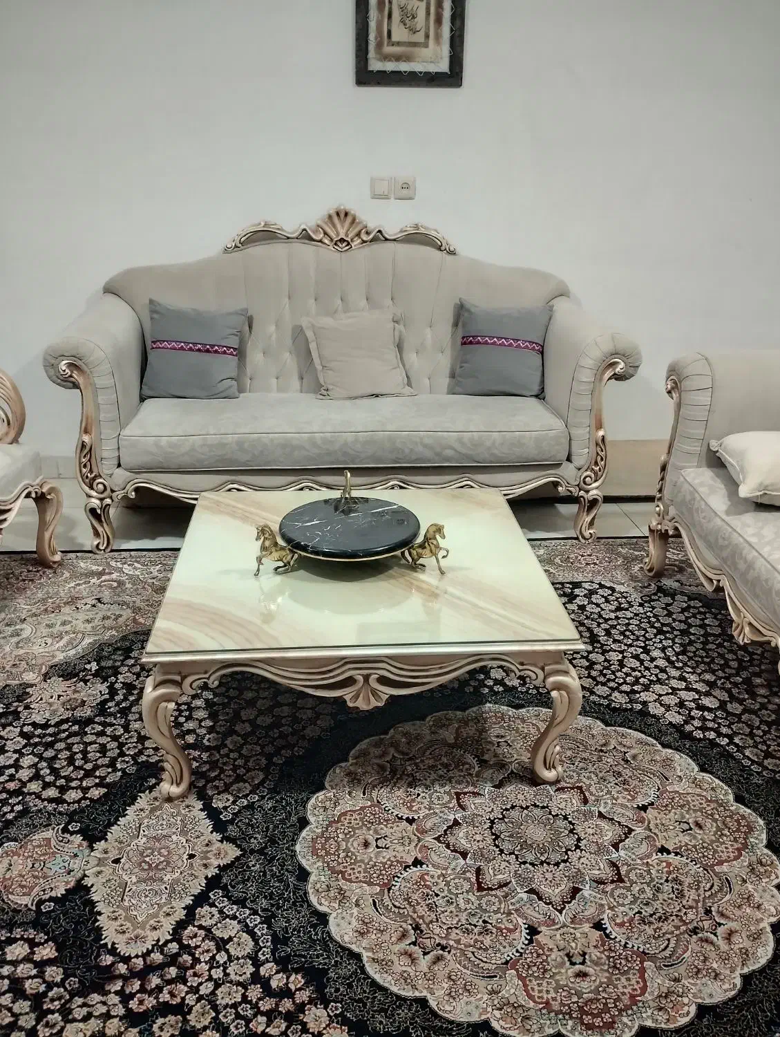 مبل هفت نفره کلاسیک چوب راش|مبلمان خانگی و میز عسلی|پاکدشت, پاکدشت (مامازند)|دیوار