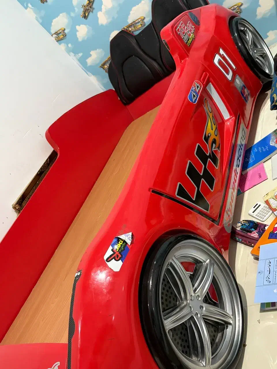 تخت نوجوان ماشینی|تخت و سرویس خواب|خرمآباد, |دیوار