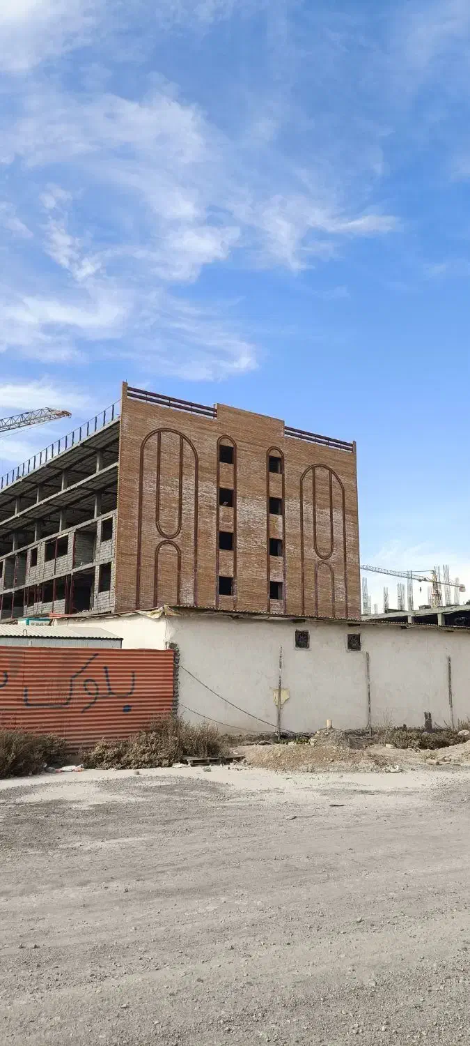 آپارتمان نهضت ملی ثارلله ۱۱۰ متری|پیش‌فروش املاک|سیرجان, |دیوار